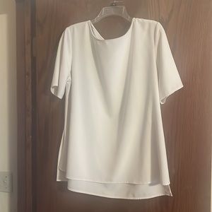 Preston and York she’ll shirt.  White size large.